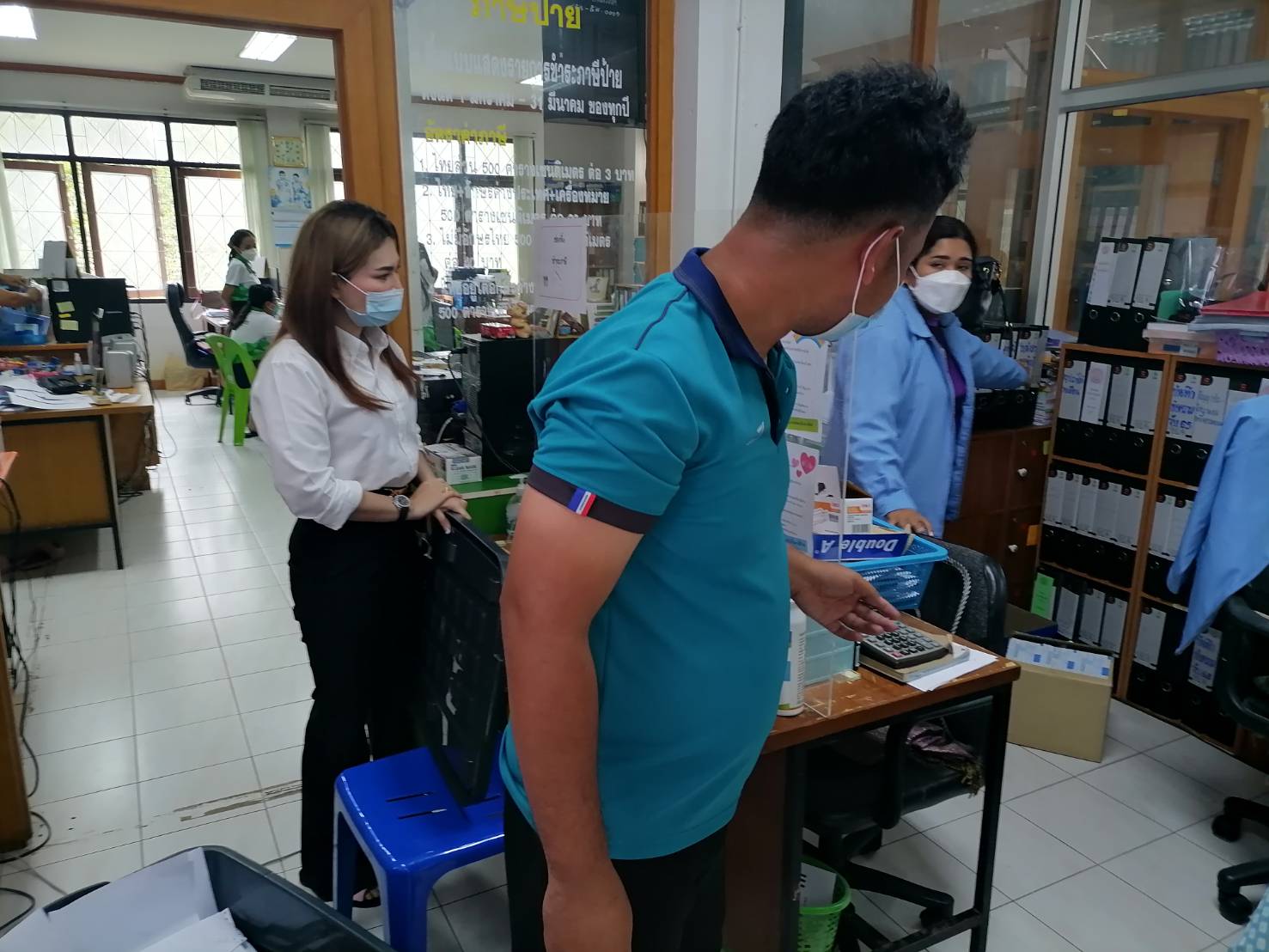 Big​ cleaning​ day.!!!💖💖💖💯💯💯      วันที่ 17 พฤศจิกายน 2564​ รองจำรัส​  โพธิญาณ​ รองนายกเทศมนตรีตำบลบางสวรรค์นำทีมพนักงานเทศบาล รับนโยบายจากท่าน